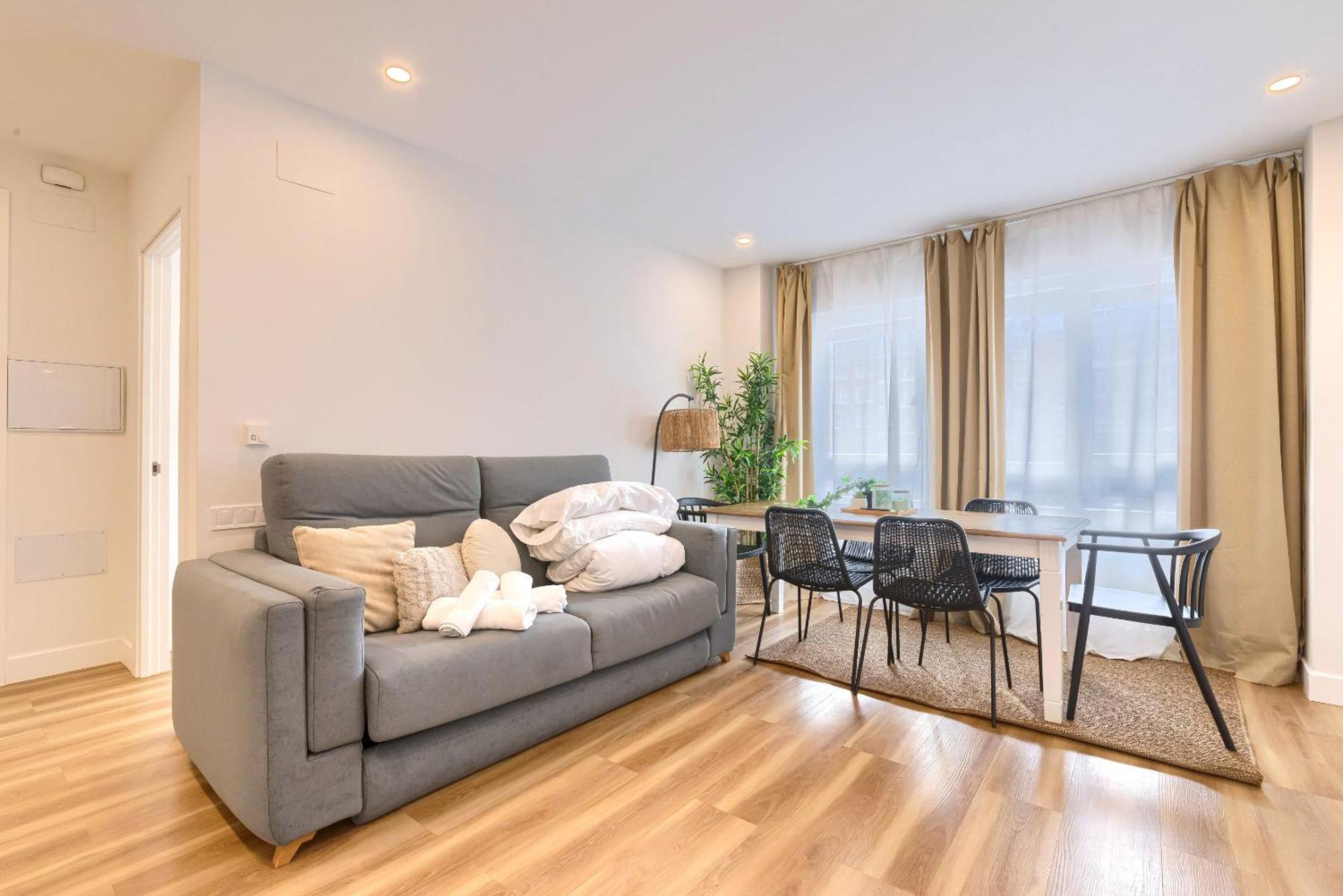 Deustown Apartamentos Bilbao Bagian luar foto
