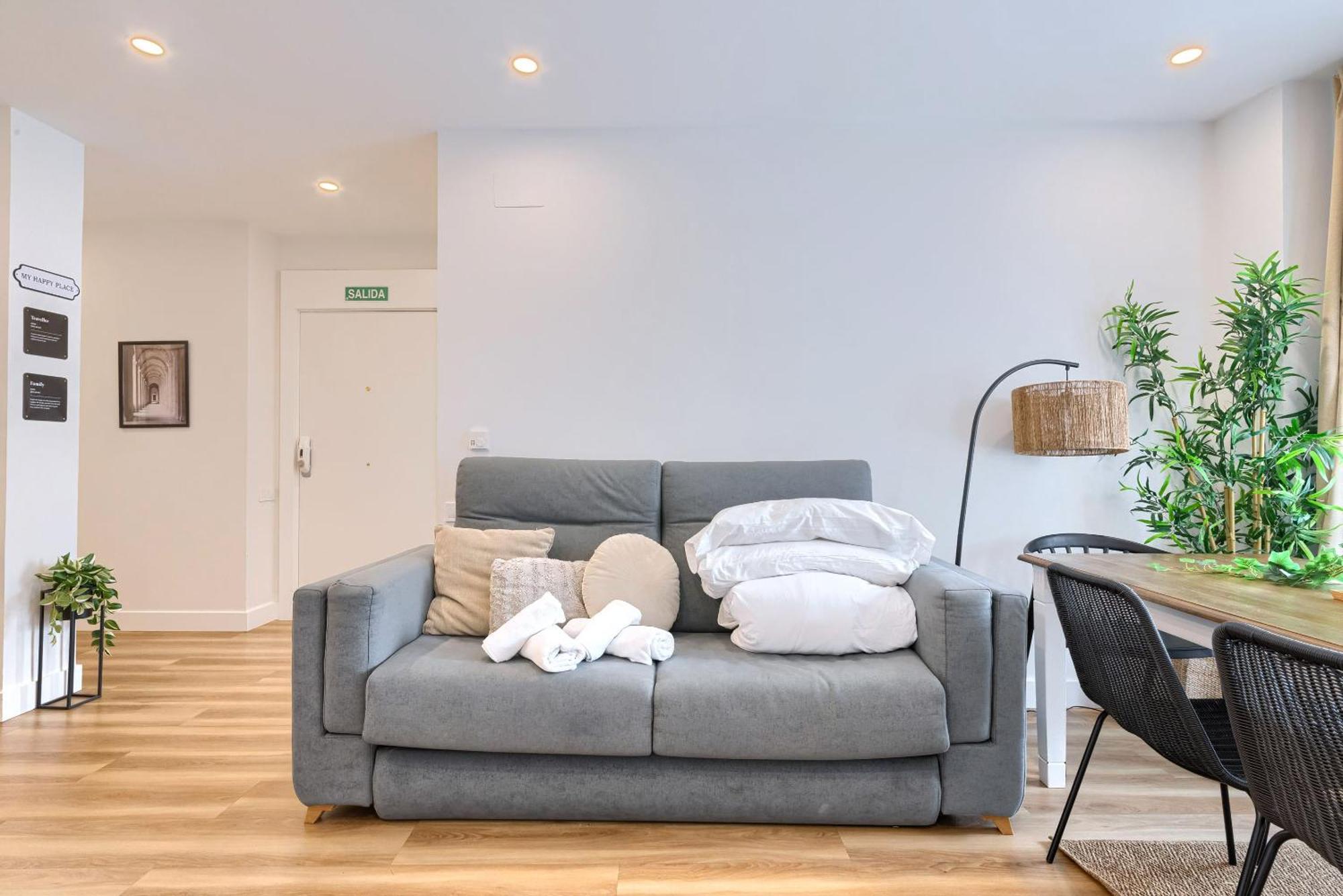 Deustown Apartamentos Bilbao Bagian luar foto