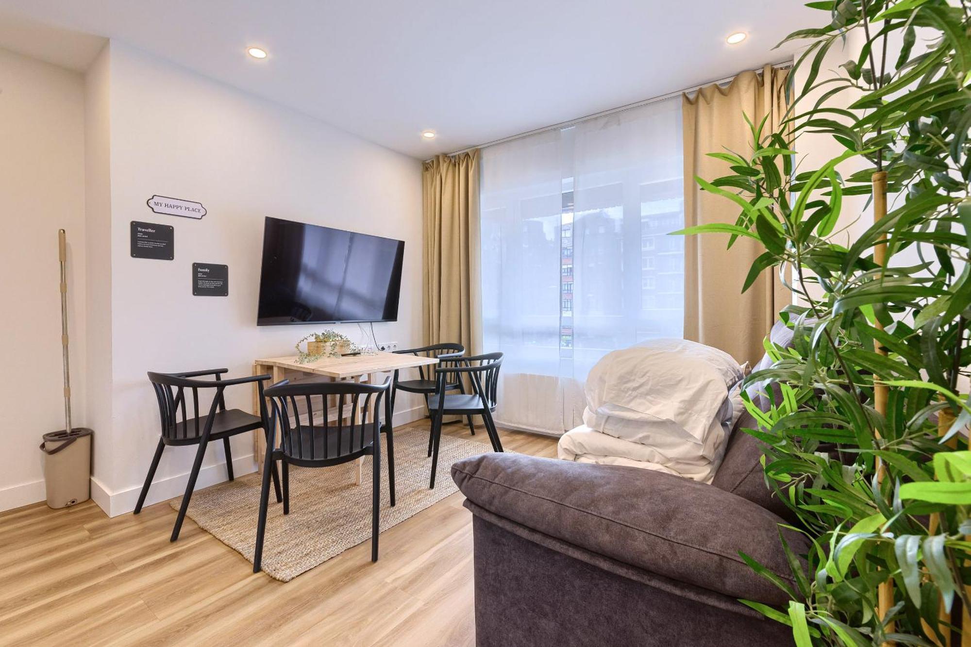 Deustown Apartamentos Bilbao Bagian luar foto